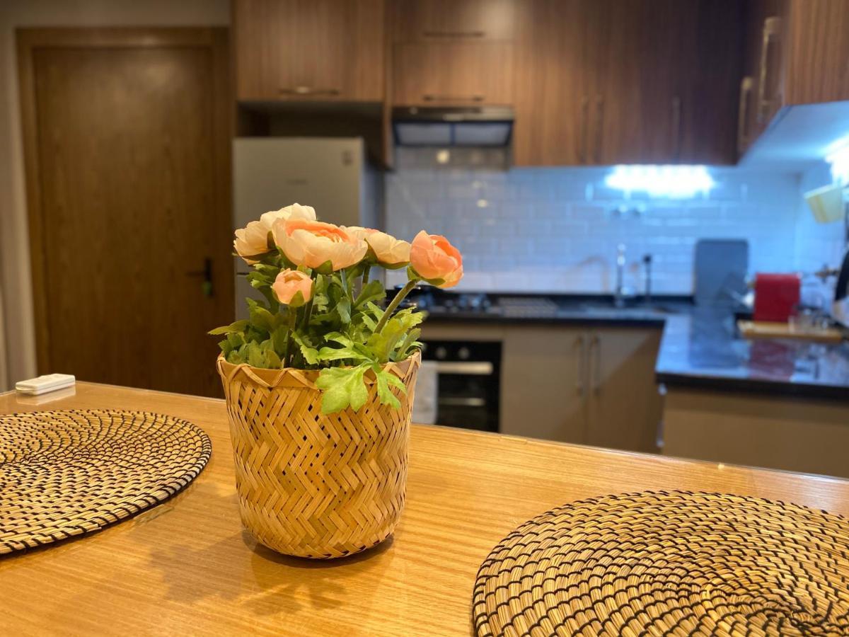 Lovely 1-Bedroom Rental Unit Near 2Mars/Habous Casablanca Luaran gambar